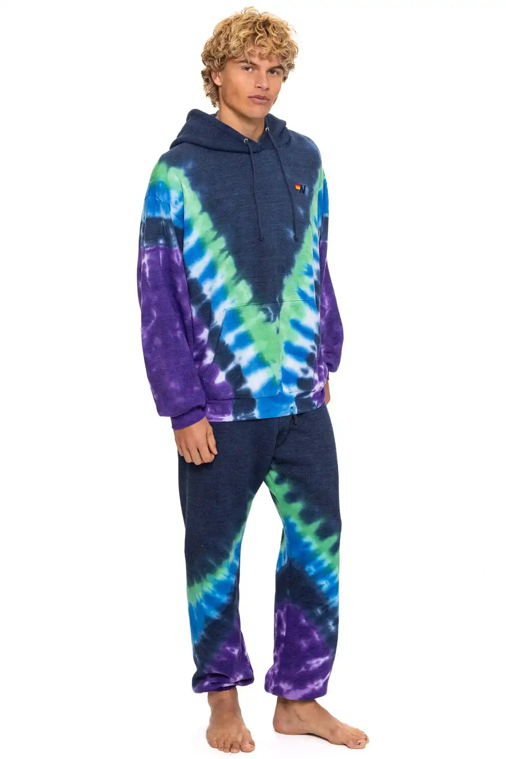 aviatornationhoodie.it.com