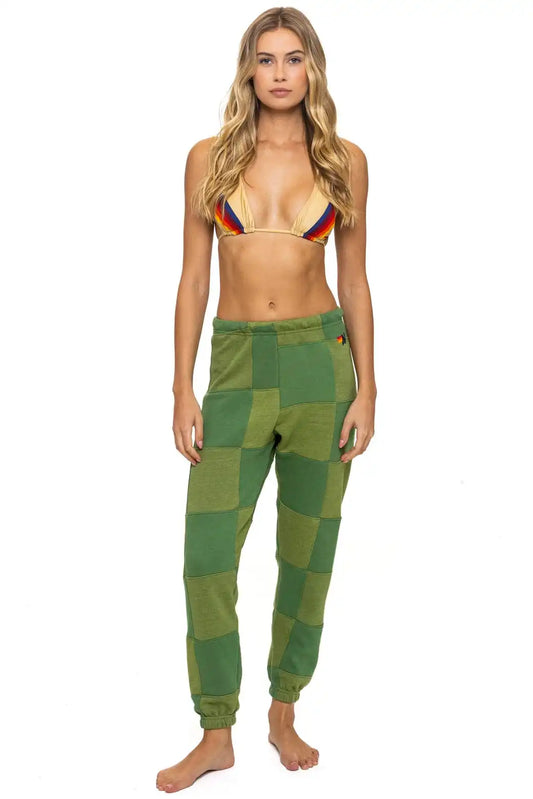 CHECK QUILTED SWEATPANTS - JUNGLE GREEN // PALM