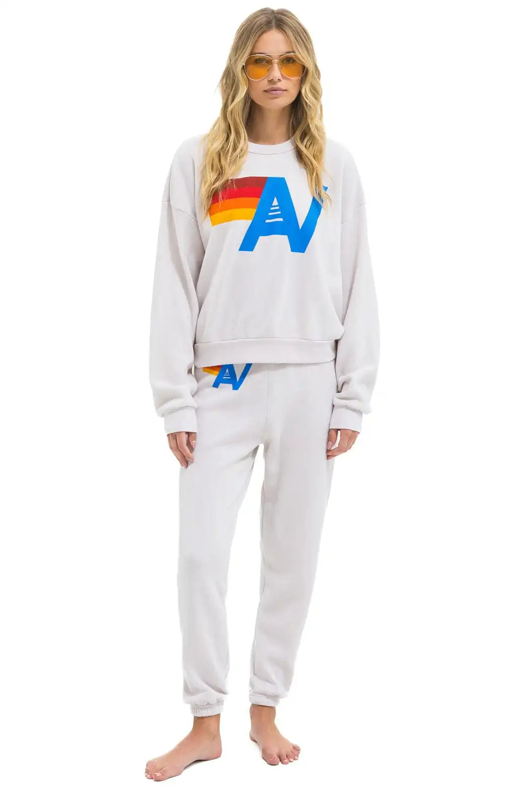 aviatornationhoodie.it.com