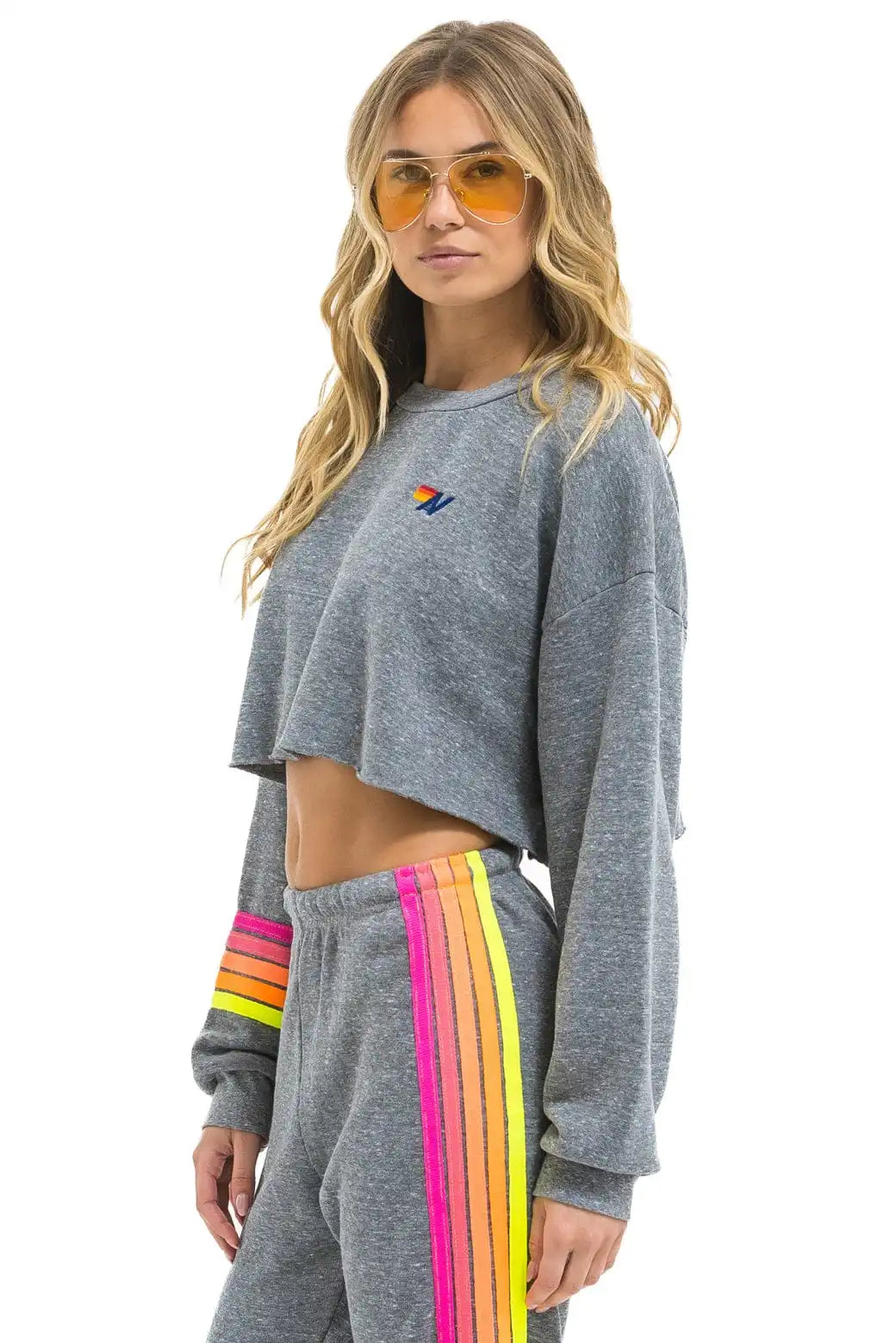 aviatornationhoodie.it.com