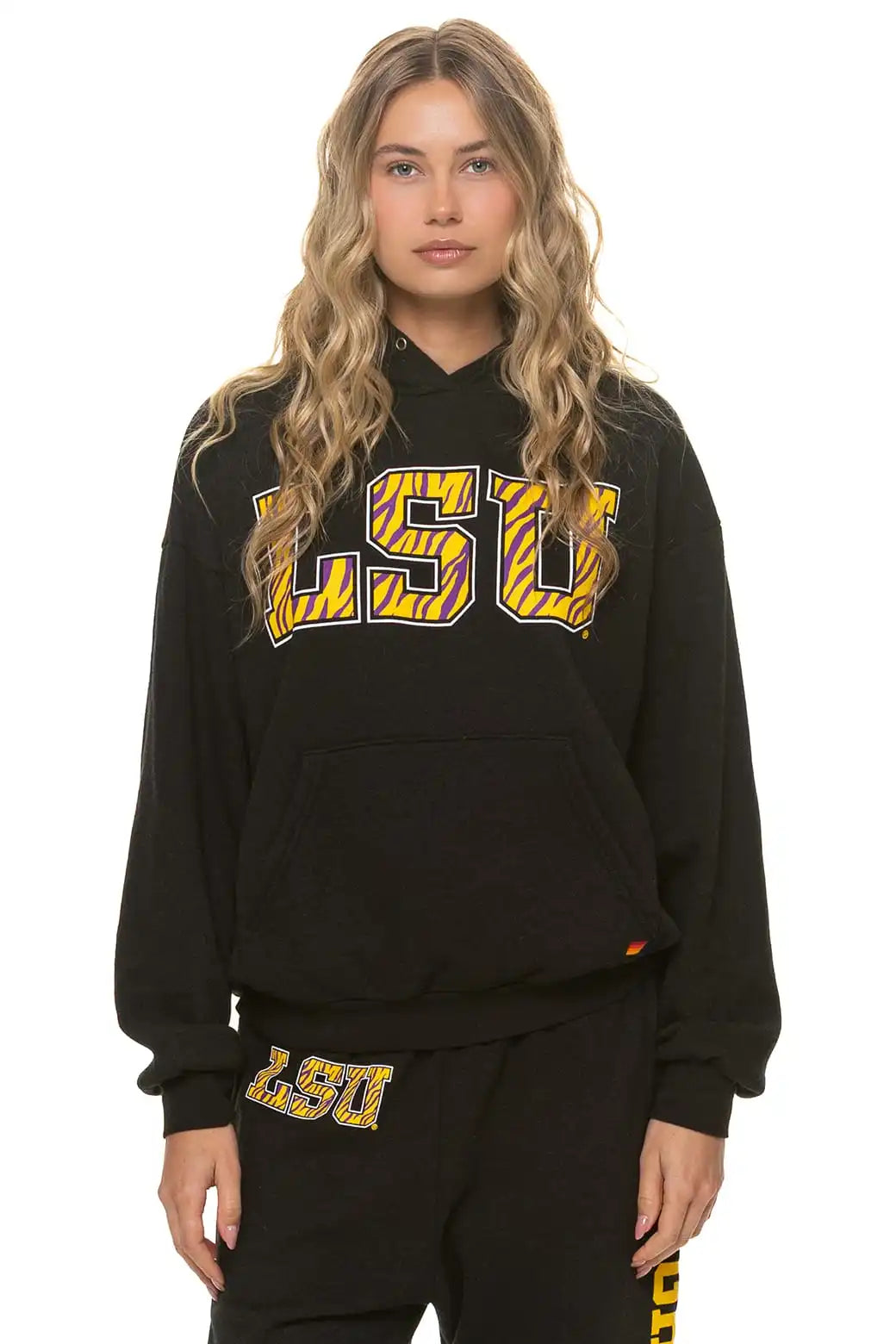 aviatornationhoodie.it.com