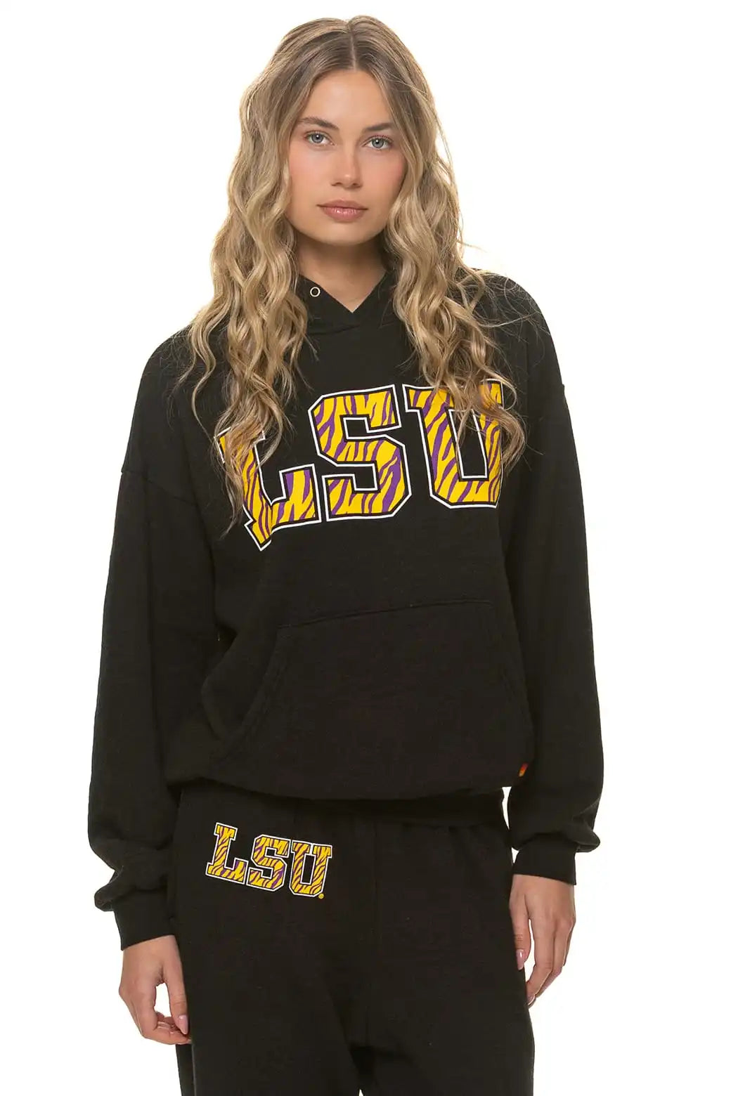aviatornationhoodie.it.com