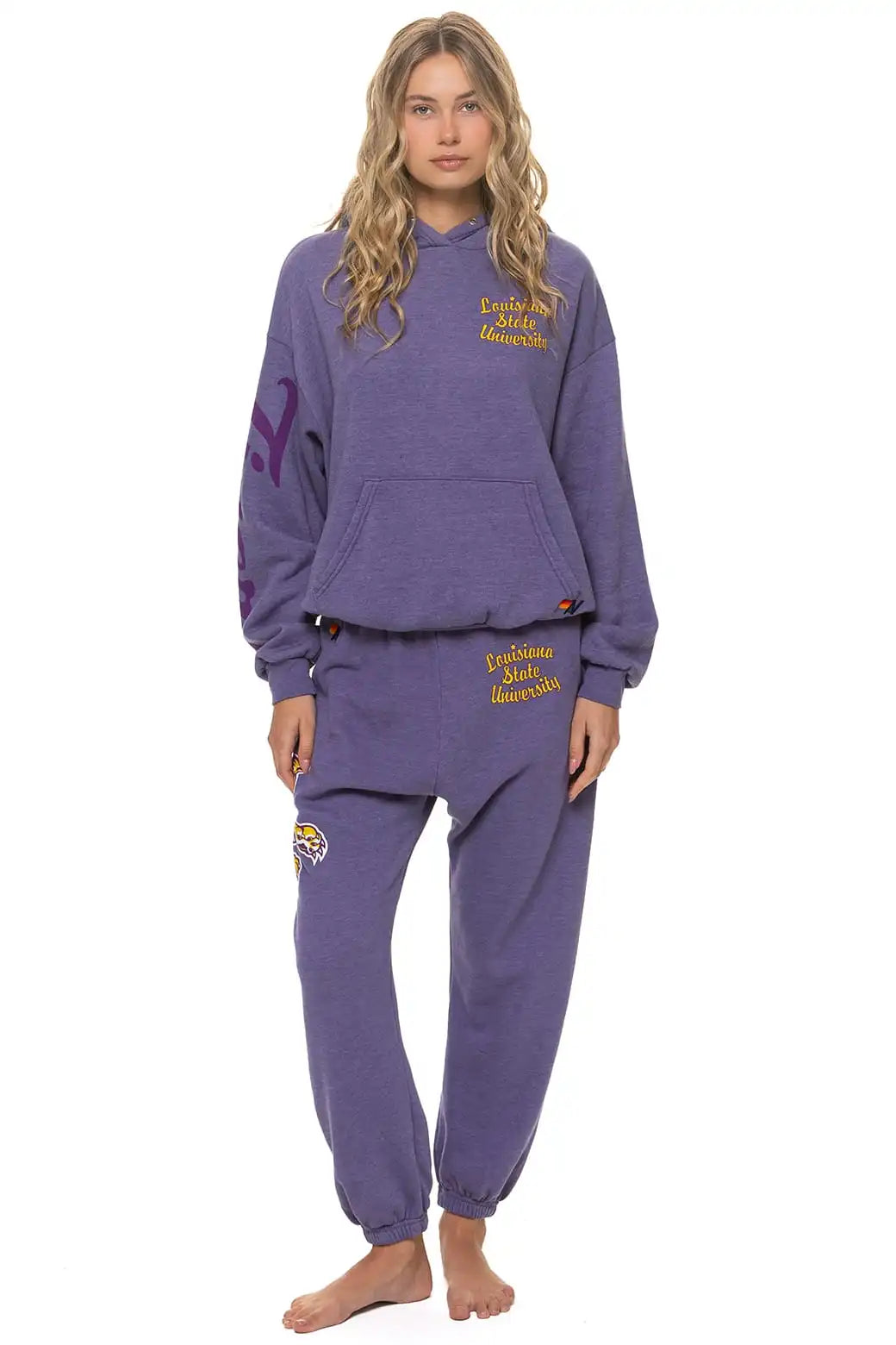 aviatornationhoodie.it.com
