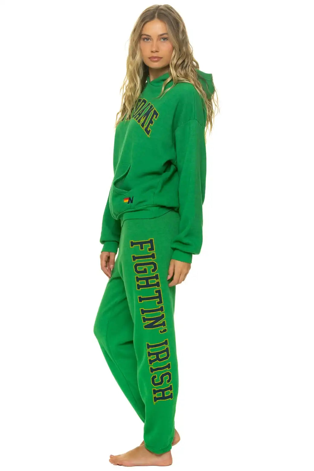 aviatornationhoodie.it.com
