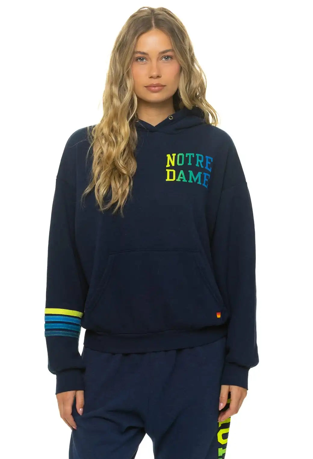 aviatornationhoodie.it.com