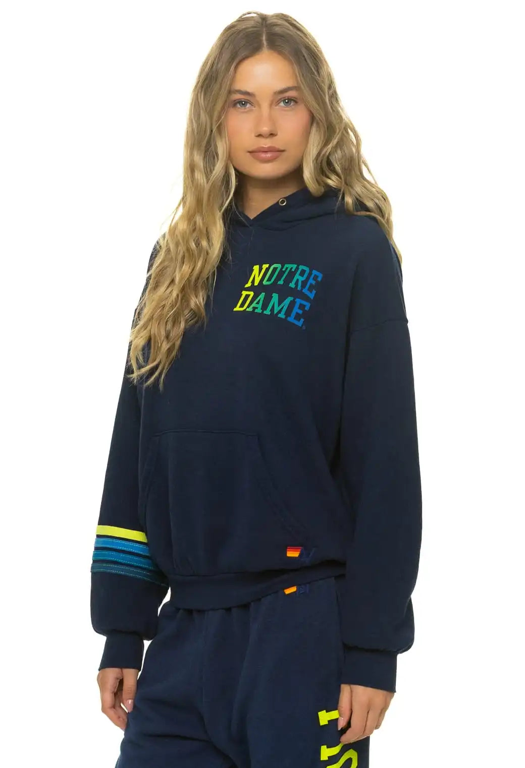 aviatornationhoodie.it.com