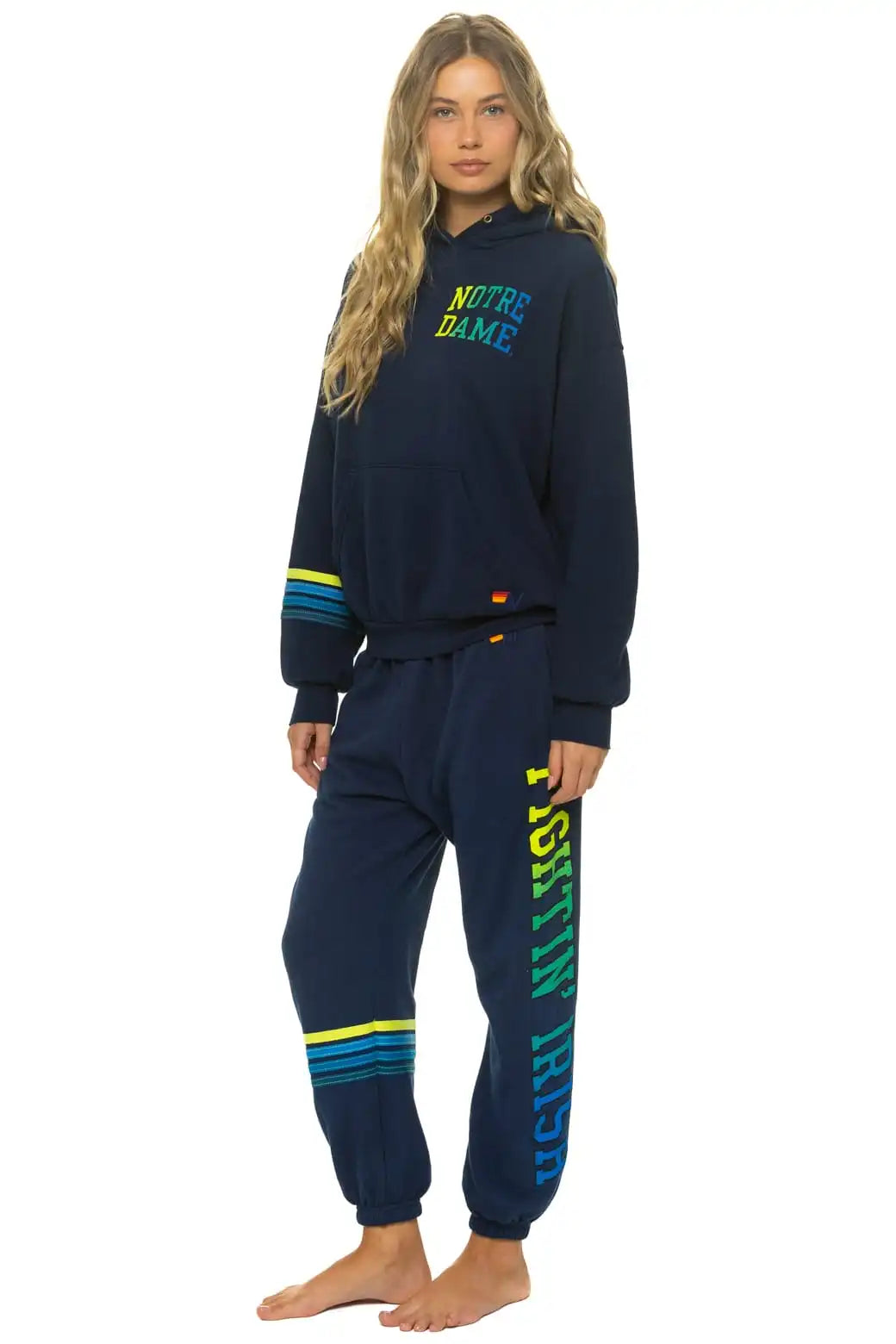 aviatornationhoodie.it.com