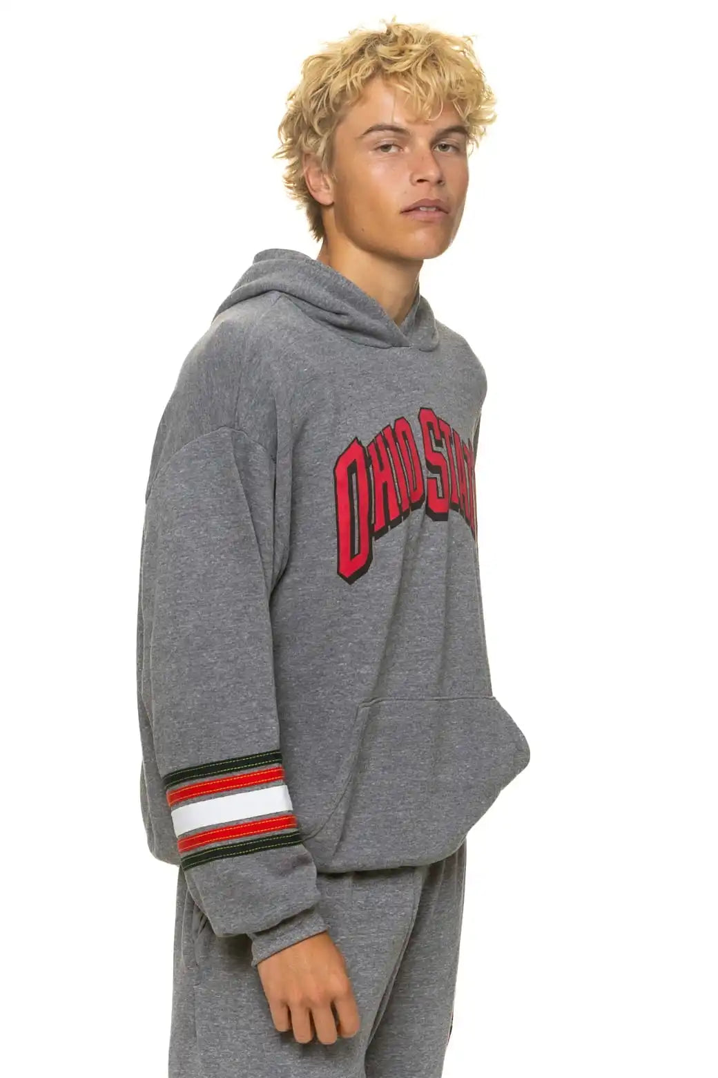 aviatornationhoodie.it.com