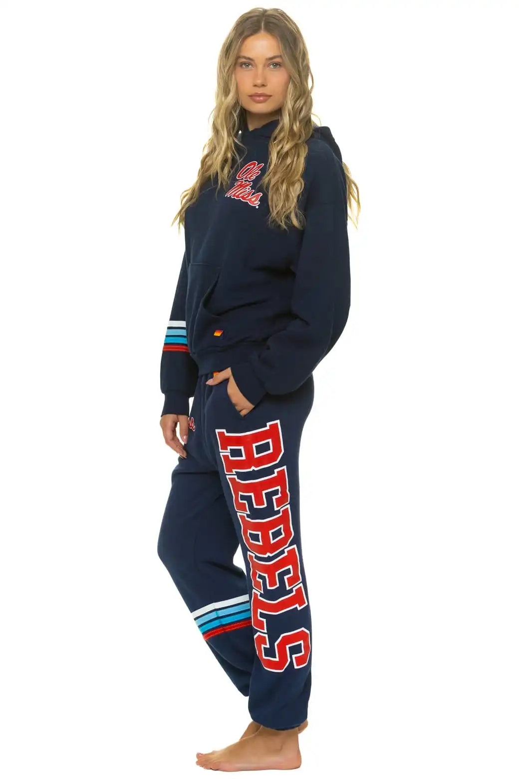 aviatornationhoodie.it.com