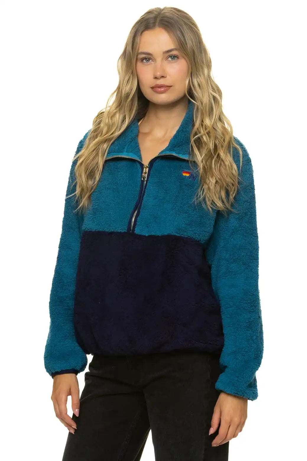 aviatornationhoodie.it.com