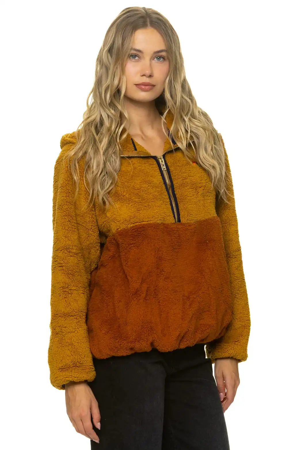 aviatornationhoodie.it.com