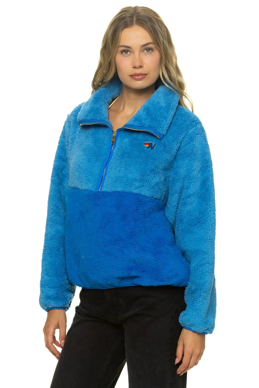 aviatornationhoodie.it.com