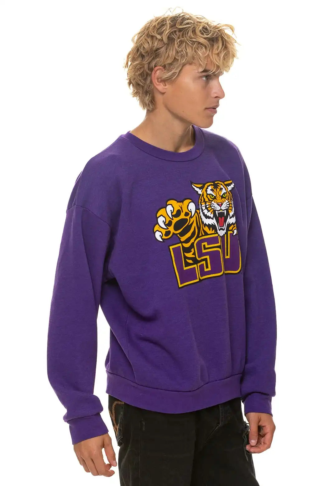 aviatornationhoodie.it.com
