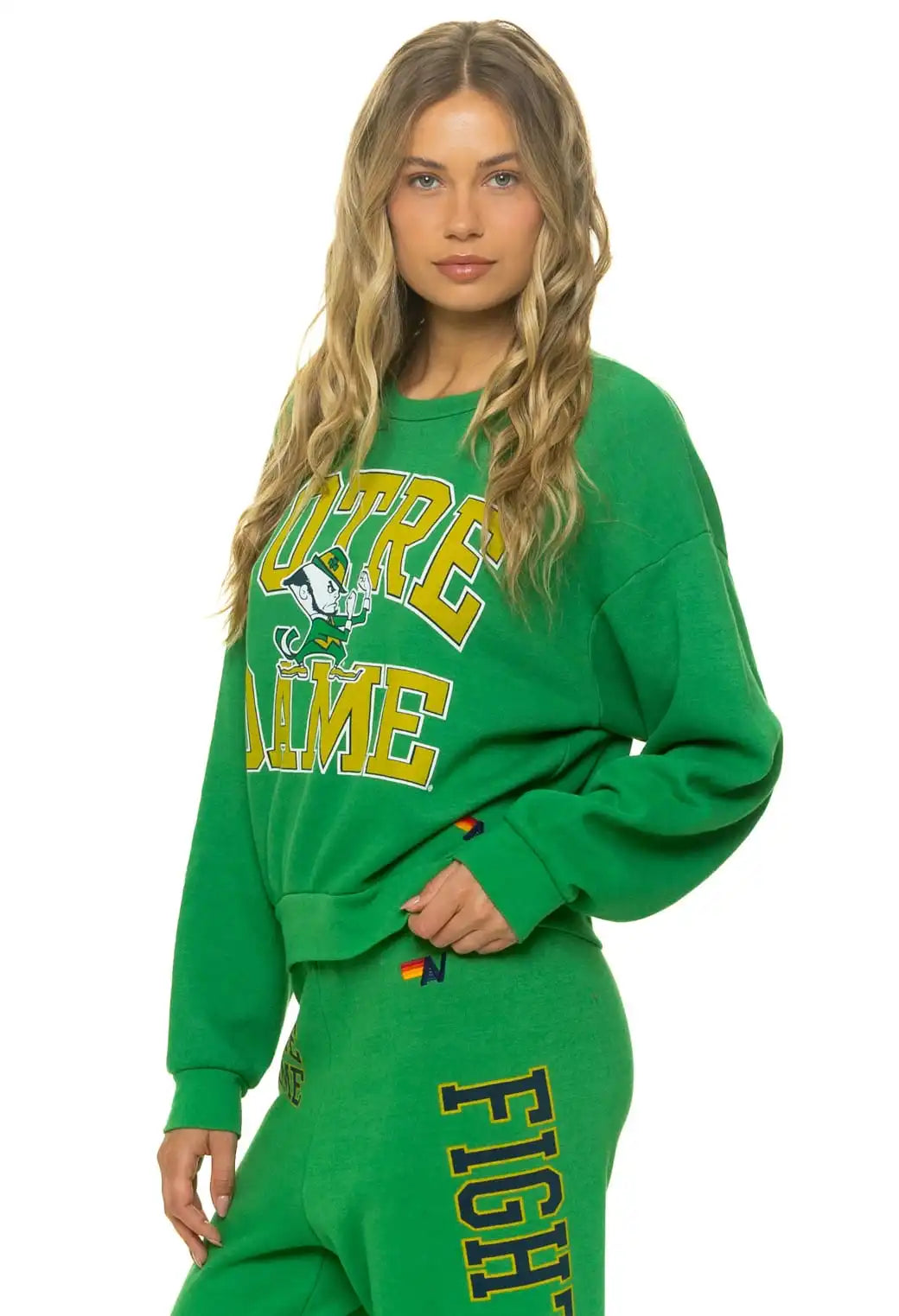 aviatornationhoodie.it.com
