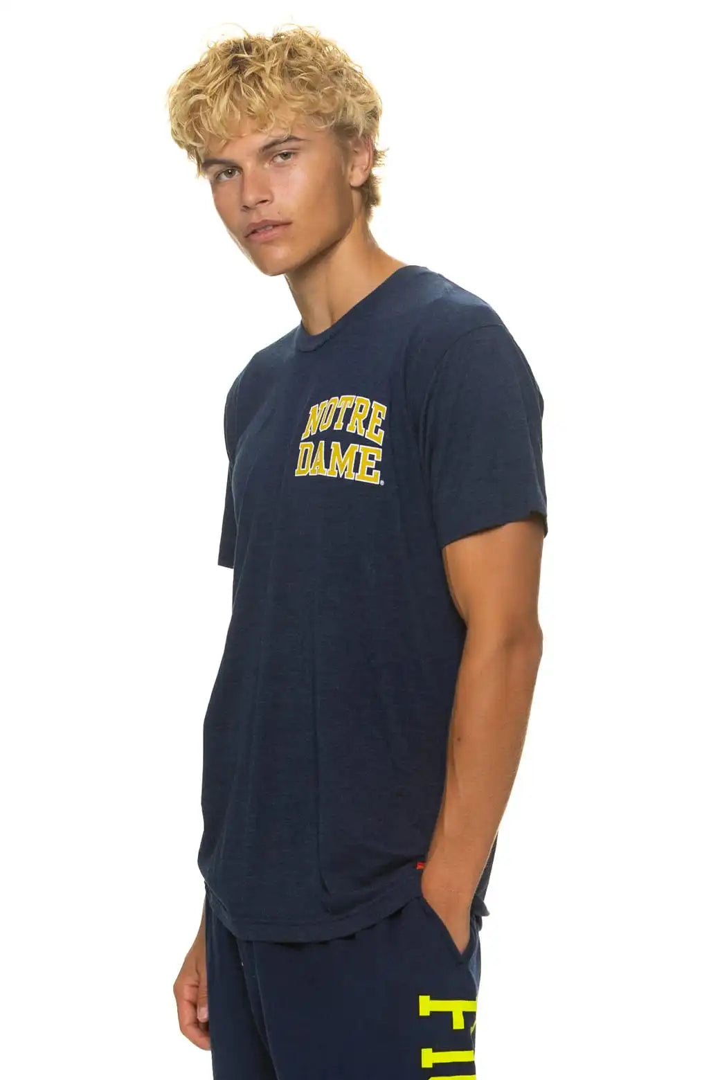 aviatornationhoodie.it.com