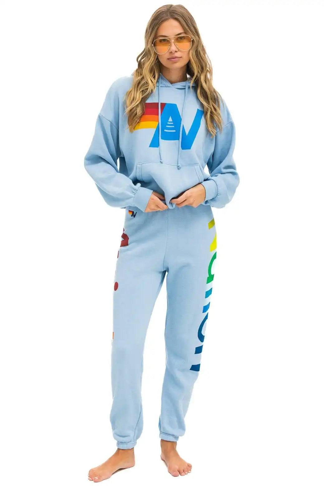 aviatornationhoodie.it.com