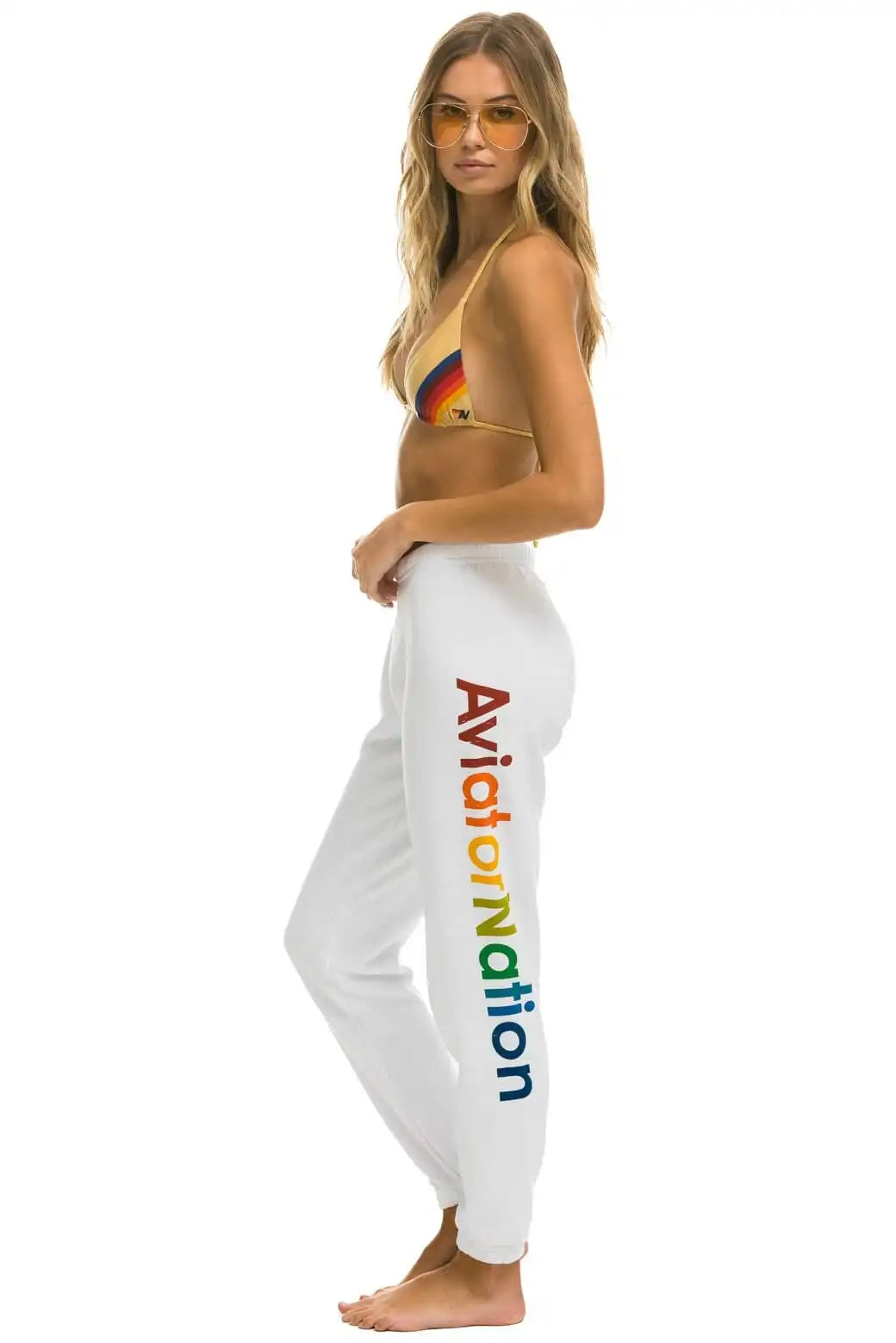 aviatornationhoodie.it.com