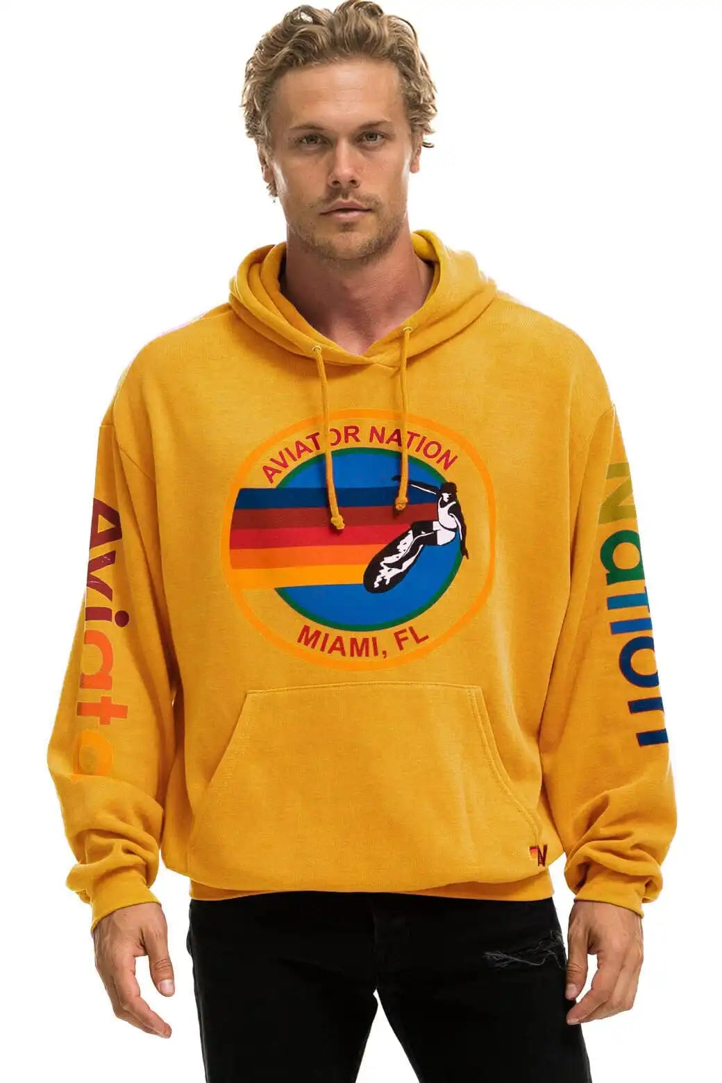 aviatornationhoodie.it.com