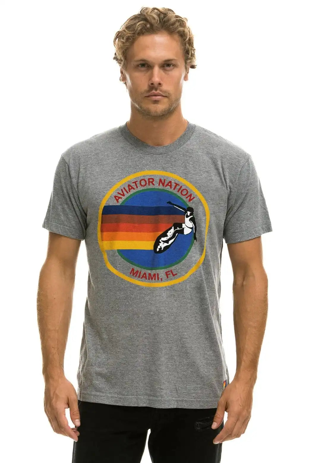aviatornationhoodie.it.com