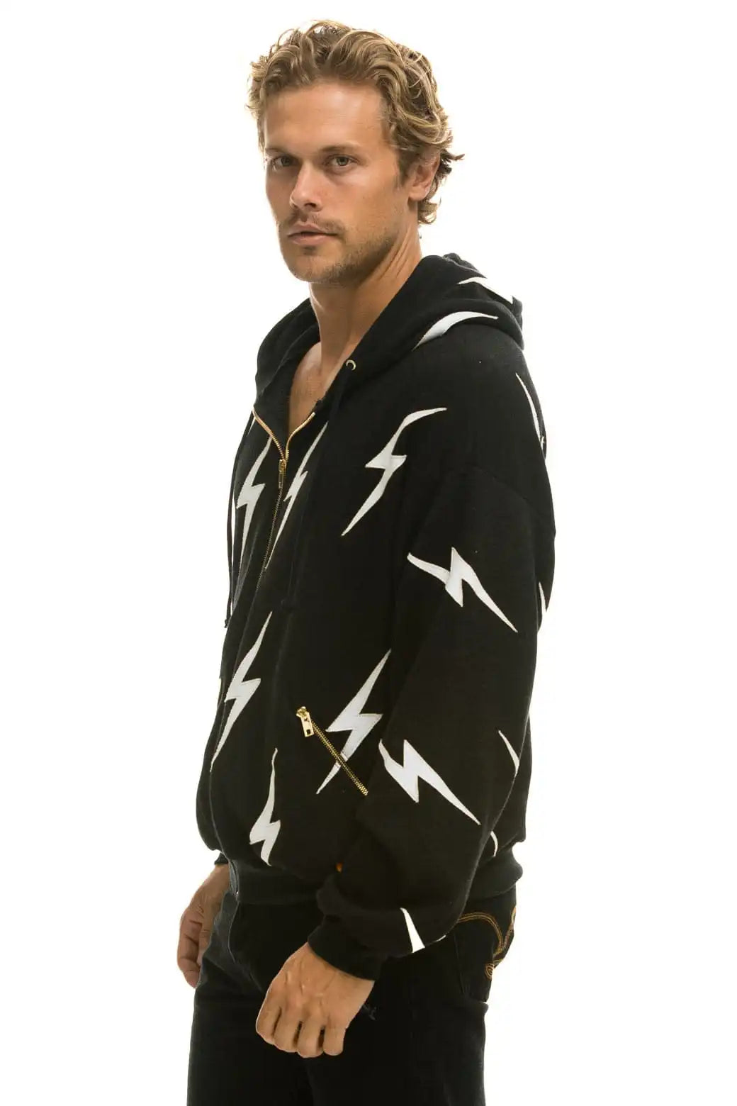 aviatornationhoodie.it.com
