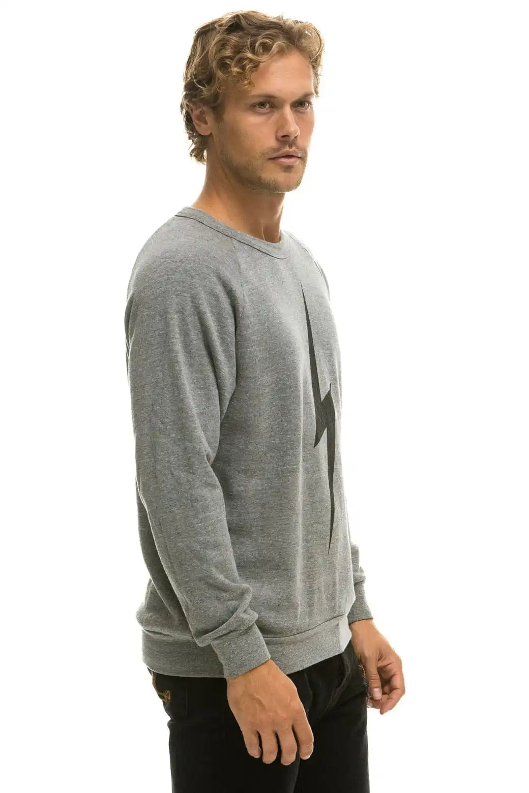 aviatornationhoodie.it.com