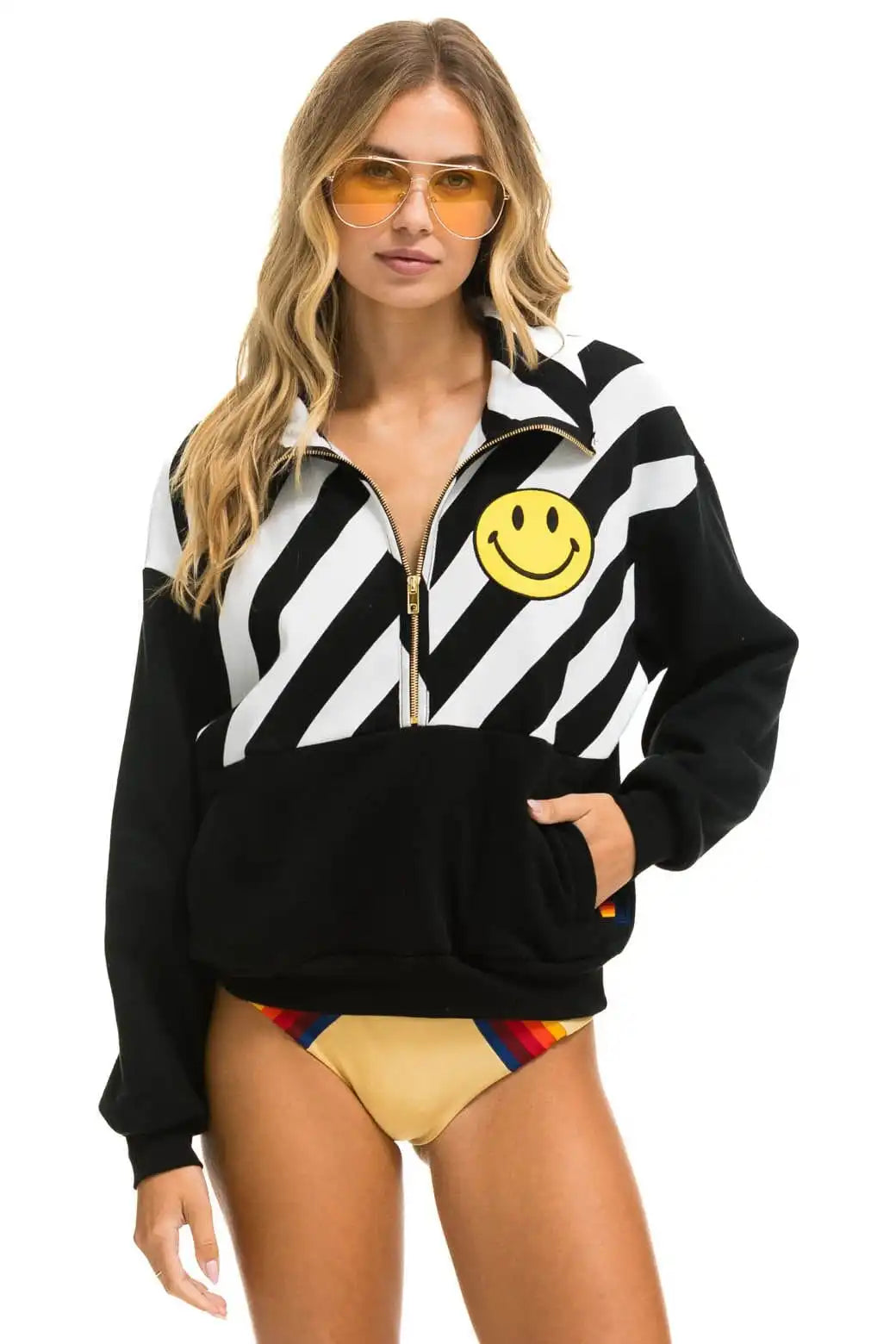 aviatornationhoodie.it.com