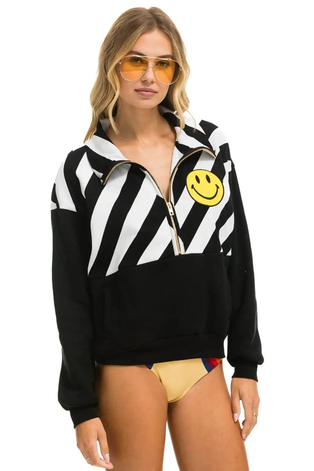 aviatornationhoodie.it.com