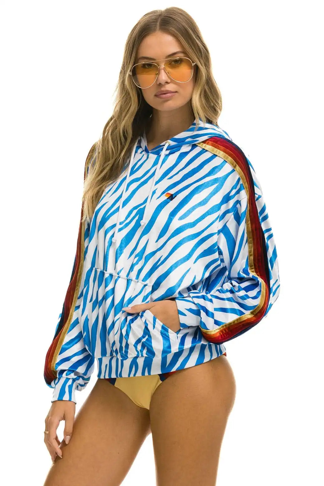 aviatornationhoodie.it.com