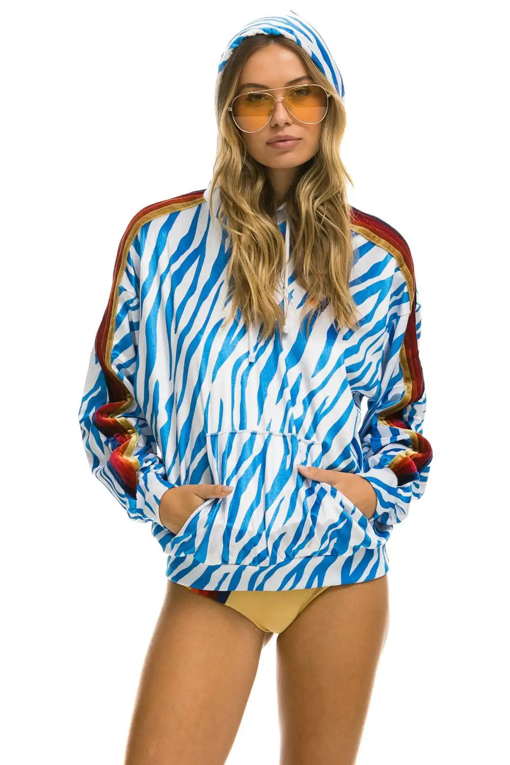 aviatornationhoodie.it.com