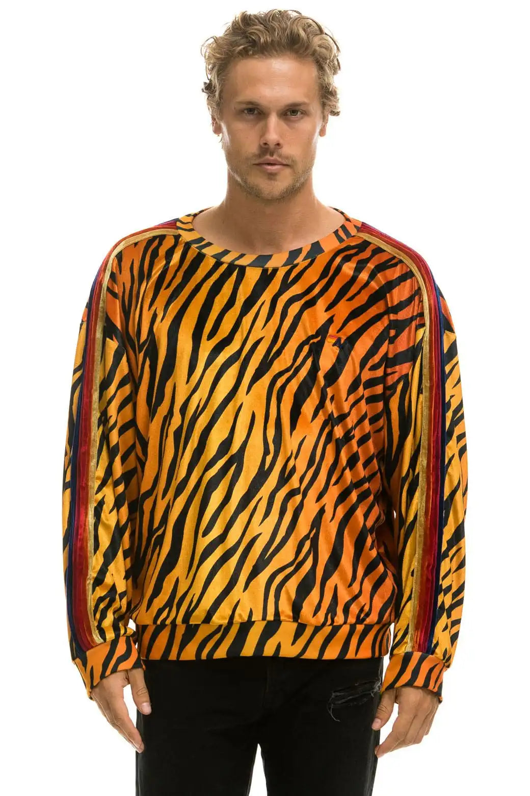 aviatornationhoodie.it.com