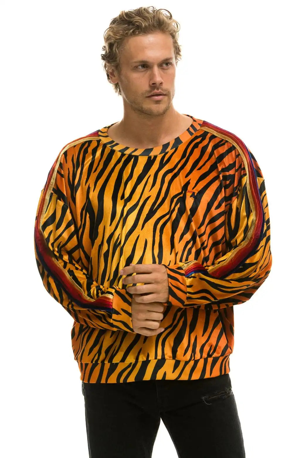 aviatornationhoodie.it.com