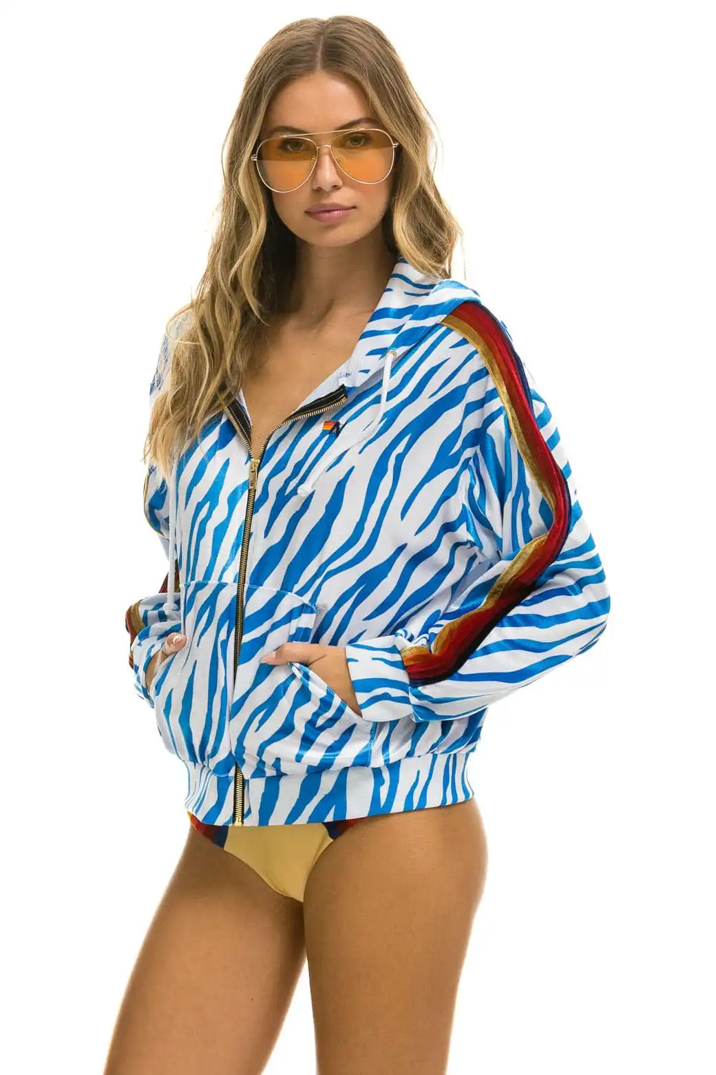 aviatornationhoodie.it.com