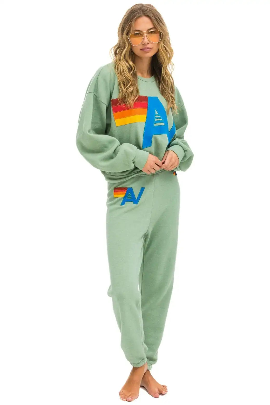 aviatornationhoodie.it.com