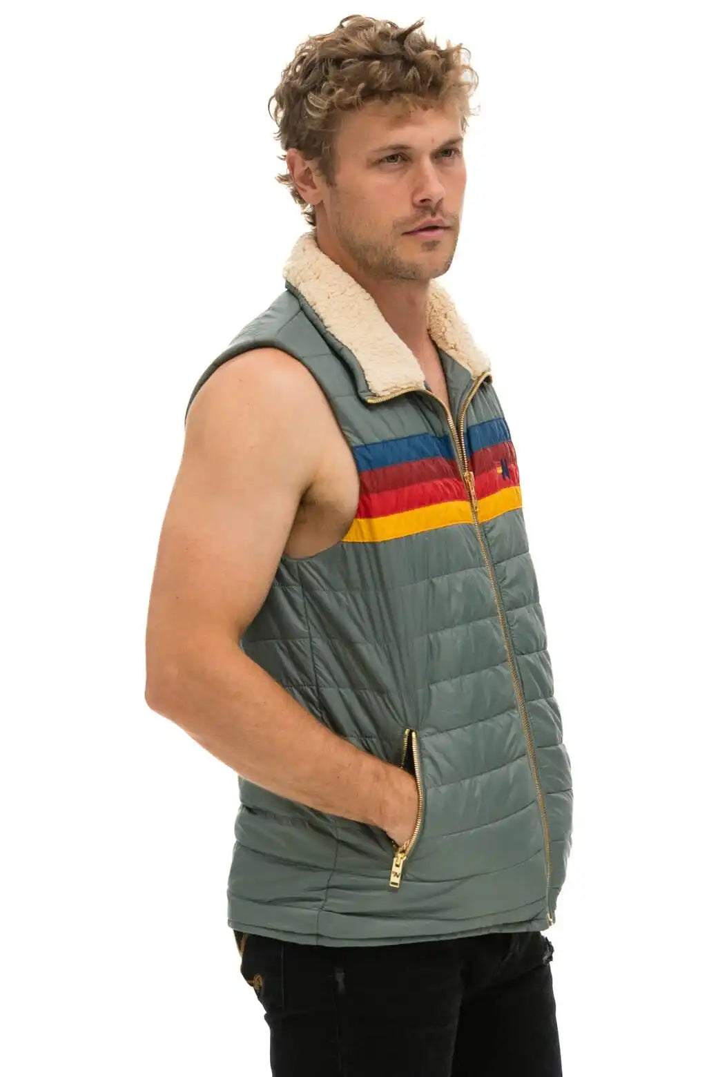 aviatornationhoodie.it.com