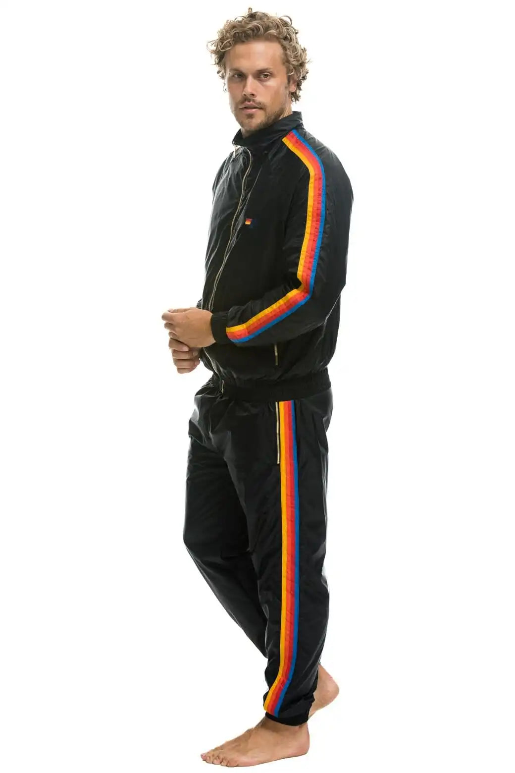 aviatornationhoodie.it.com