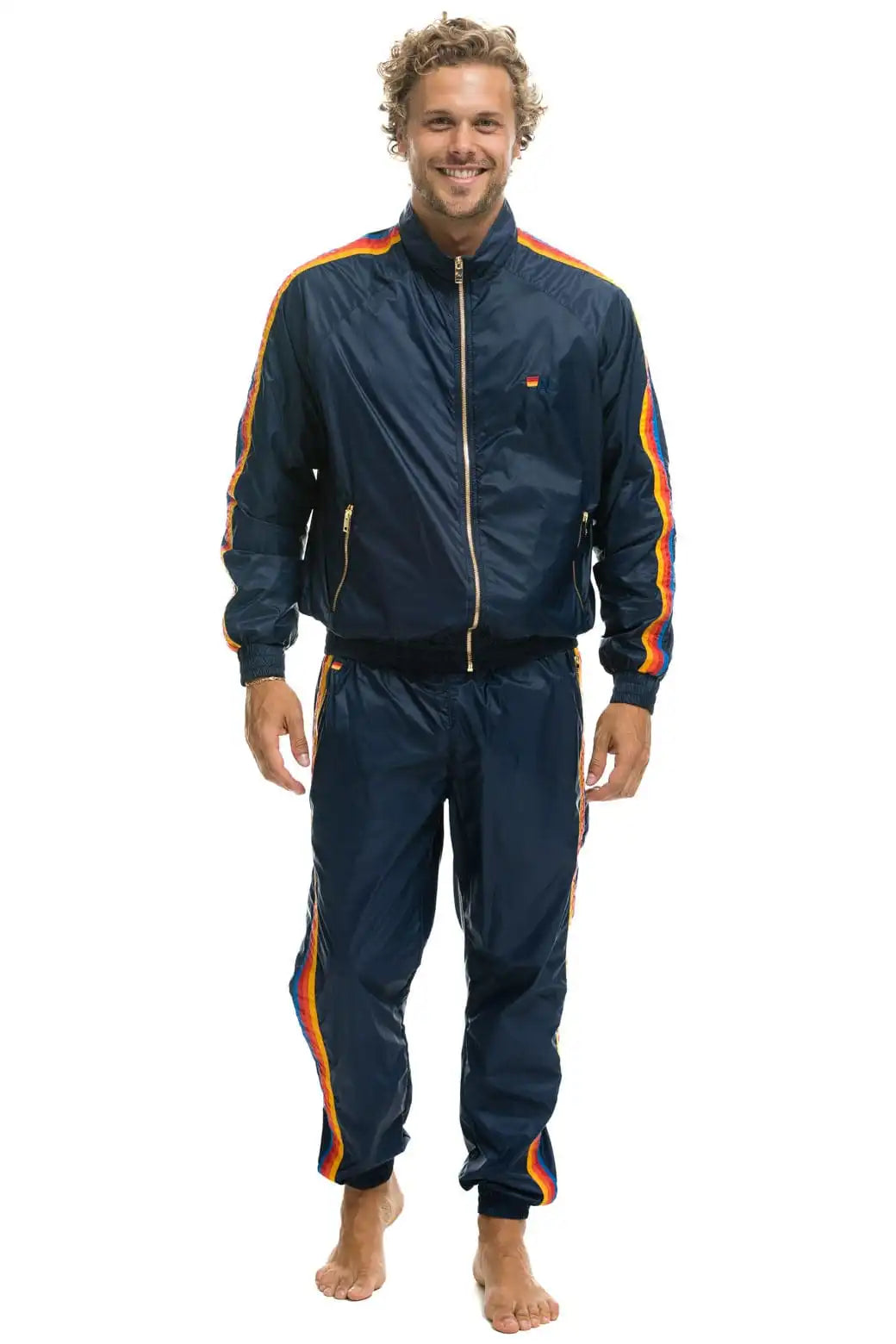 aviatornationhoodie.it.com