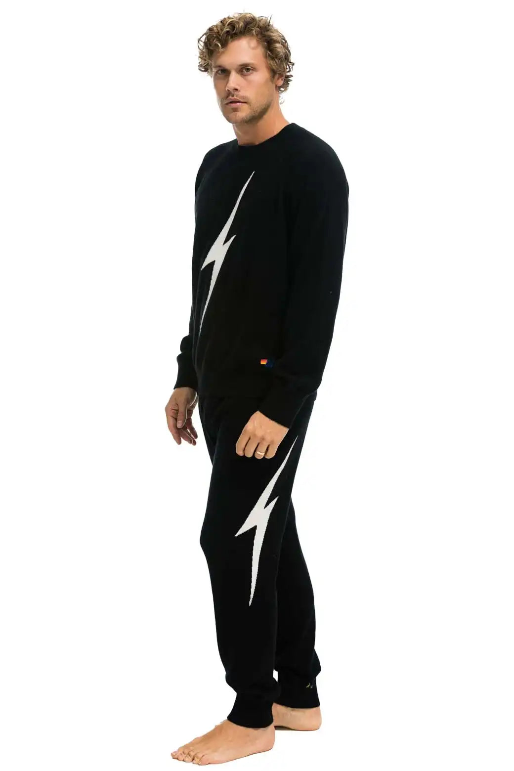 aviatornationhoodie.it.com