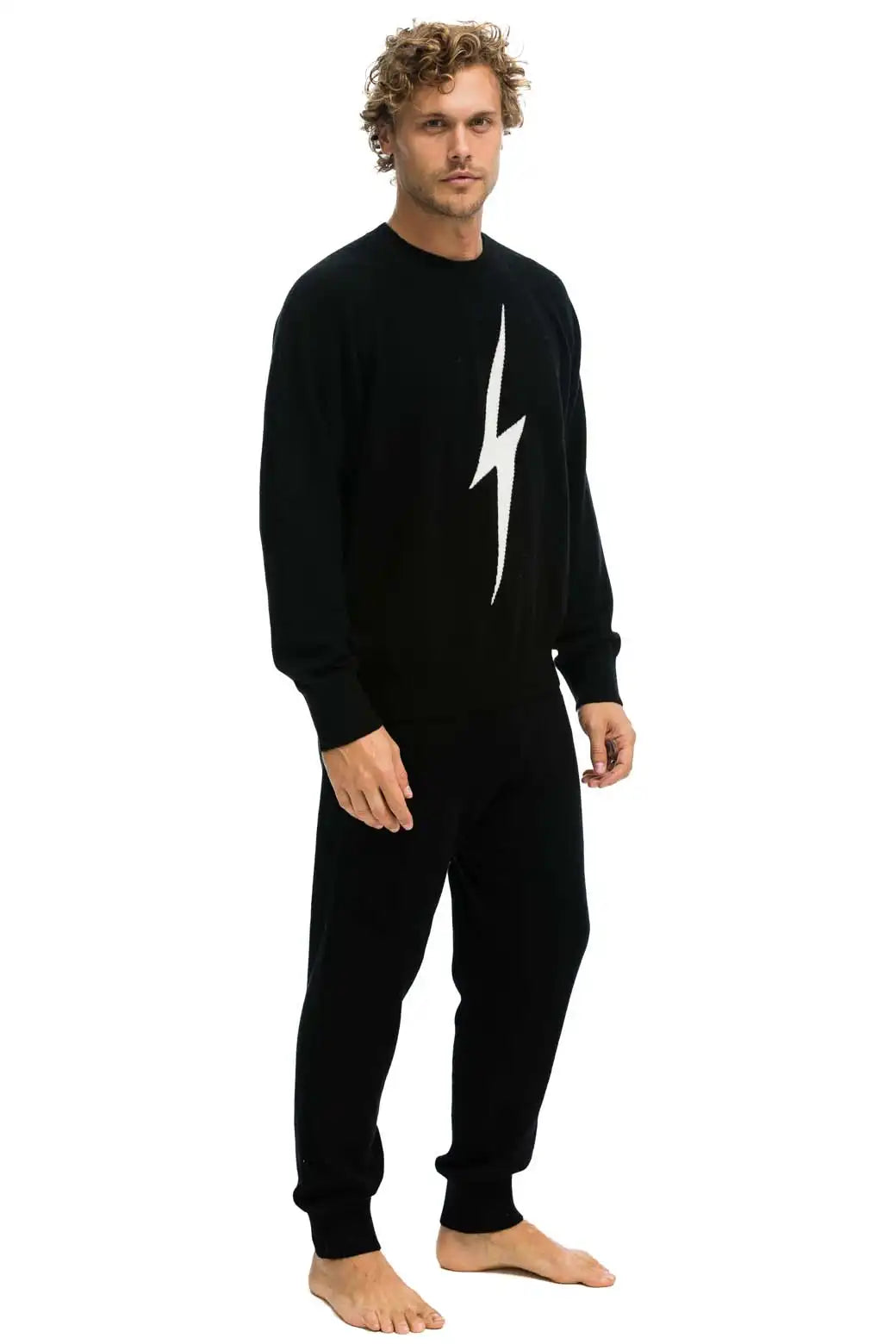 aviatornationhoodie.it.com