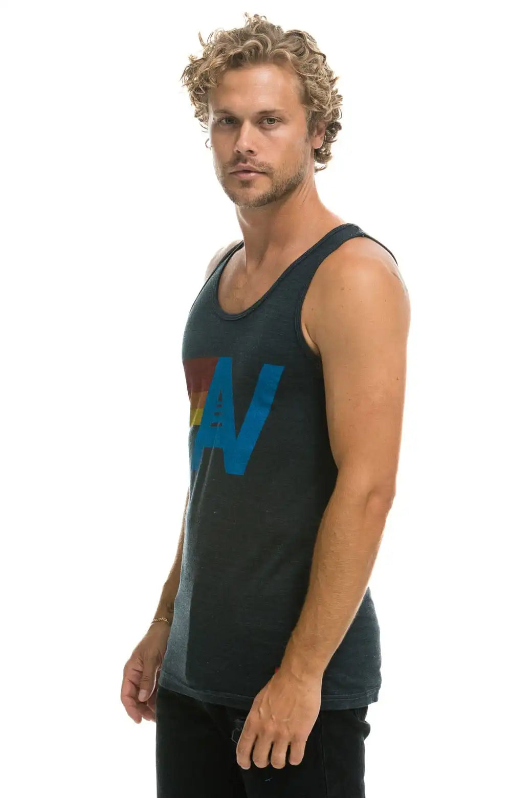 aviatornationhoodie.it.com