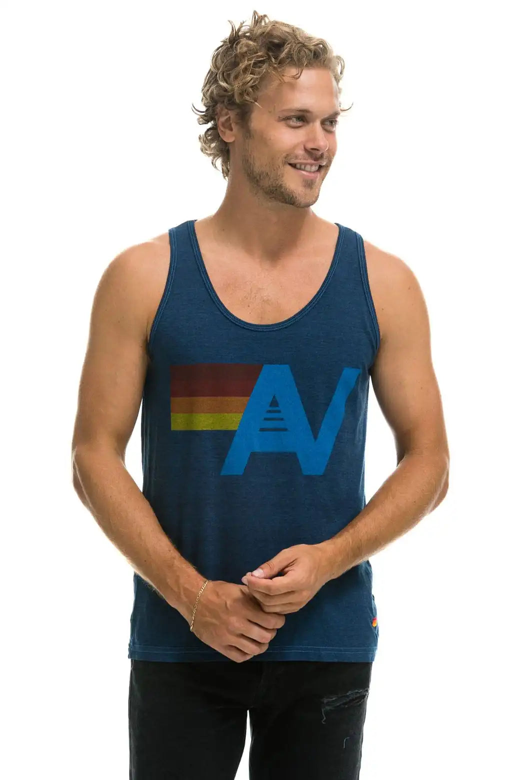 aviatornationhoodie.it.com