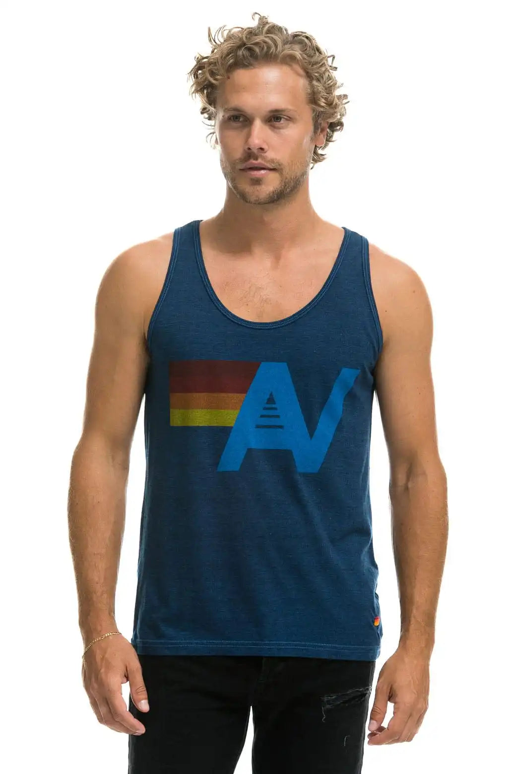 aviatornationhoodie.it.com