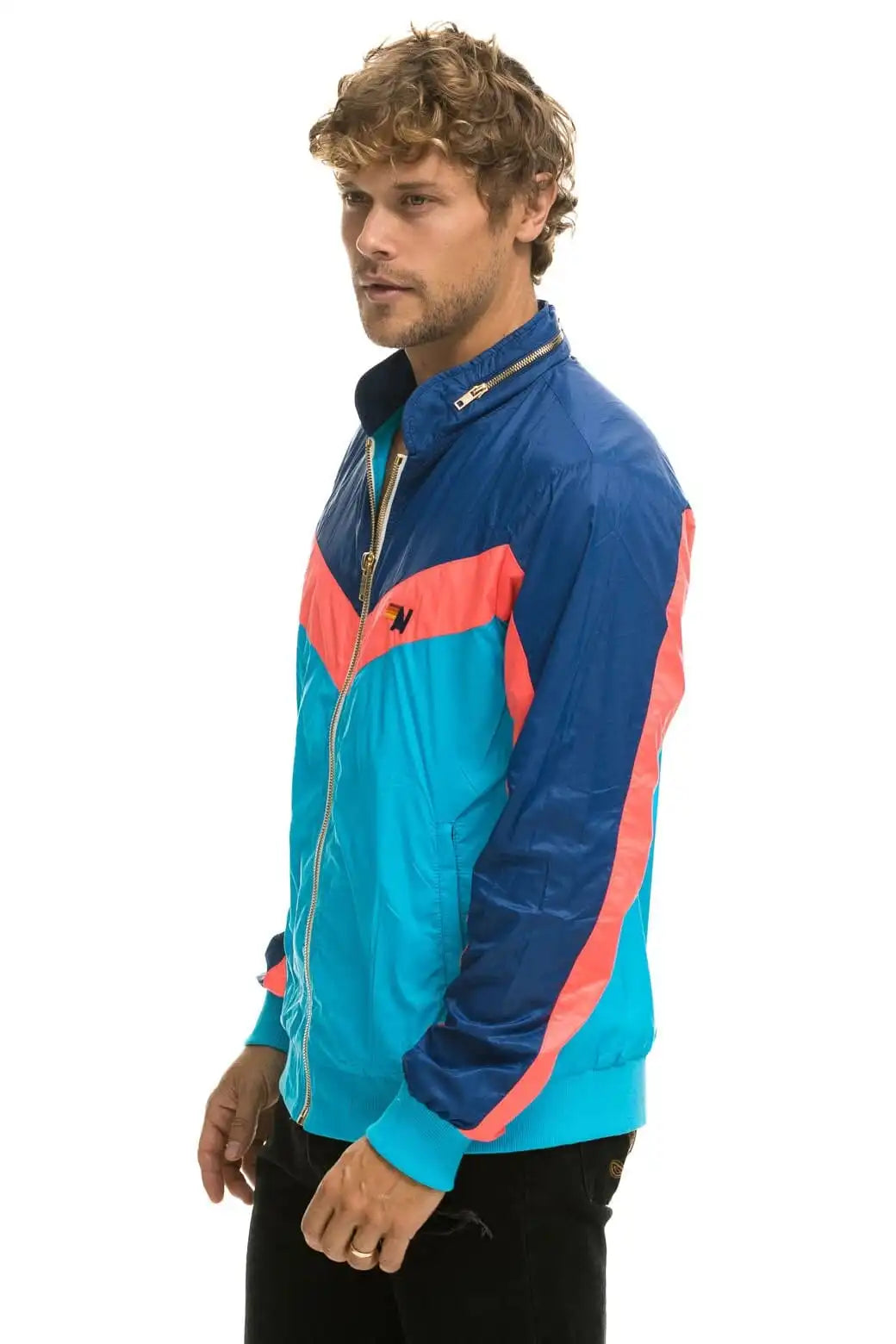 aviatornationhoodie.it.com
