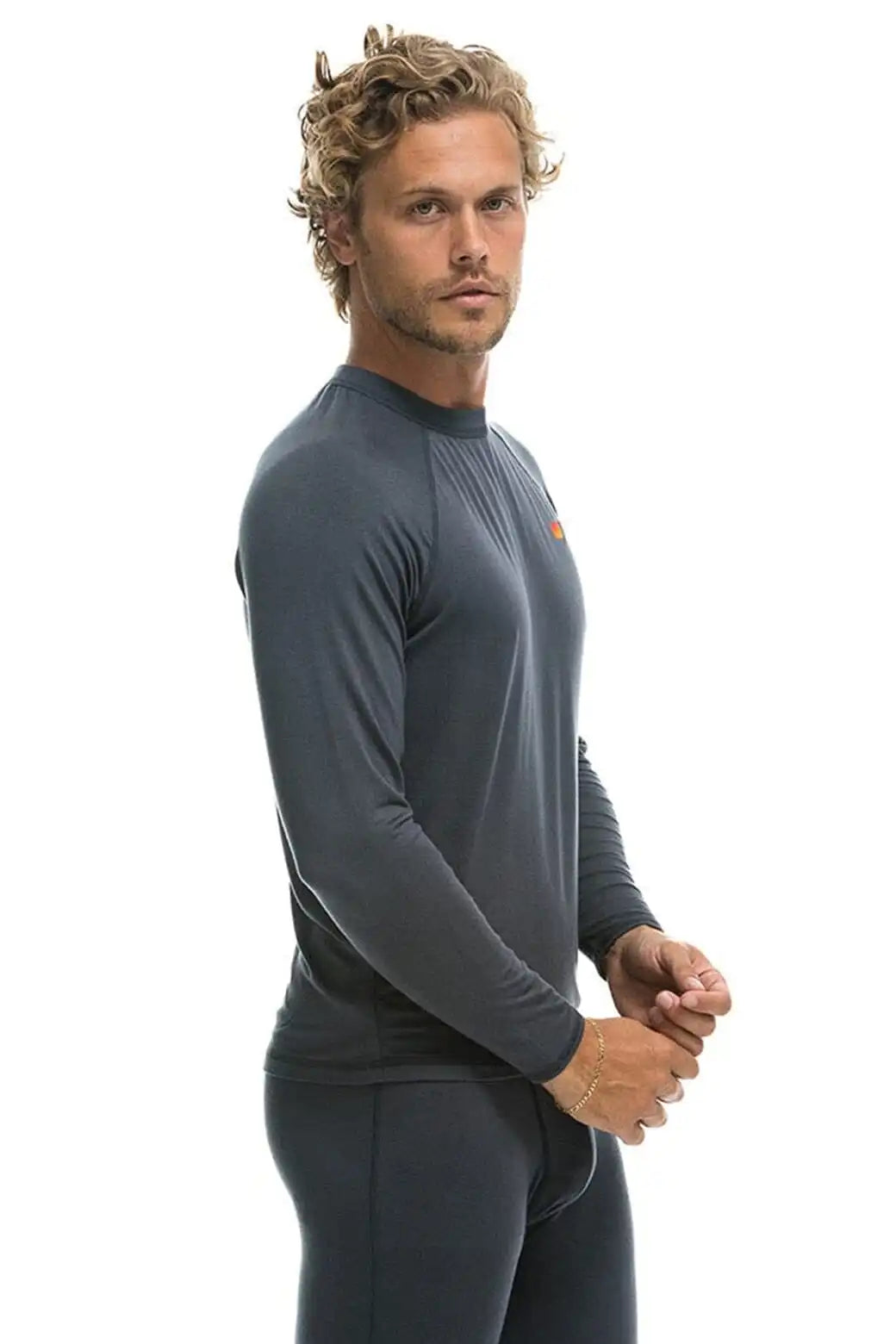 aviatornationhoodie.it.com