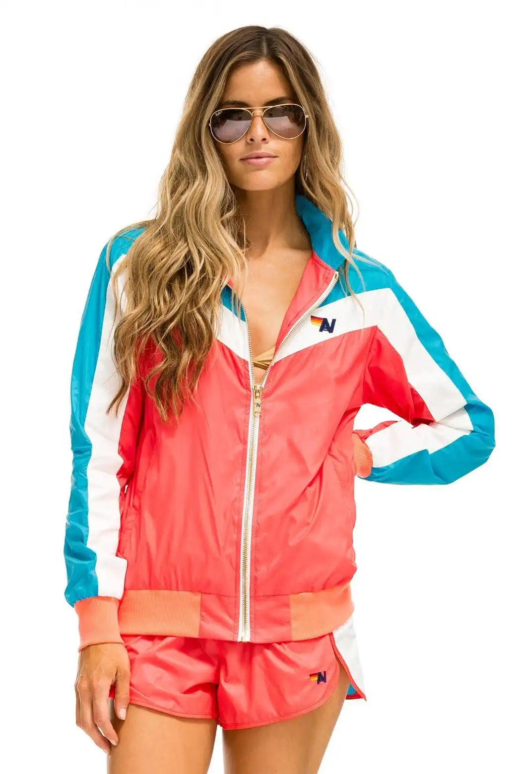 aviatornationhoodie.it.com