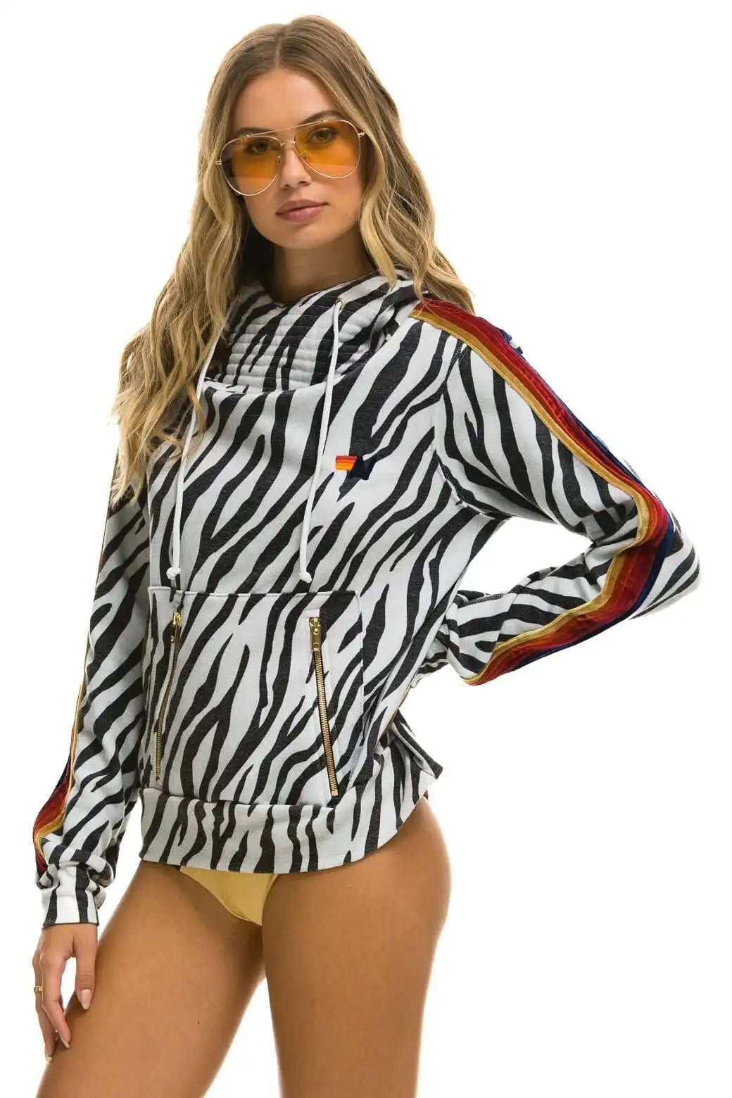 aviatornationhoodie.it.com