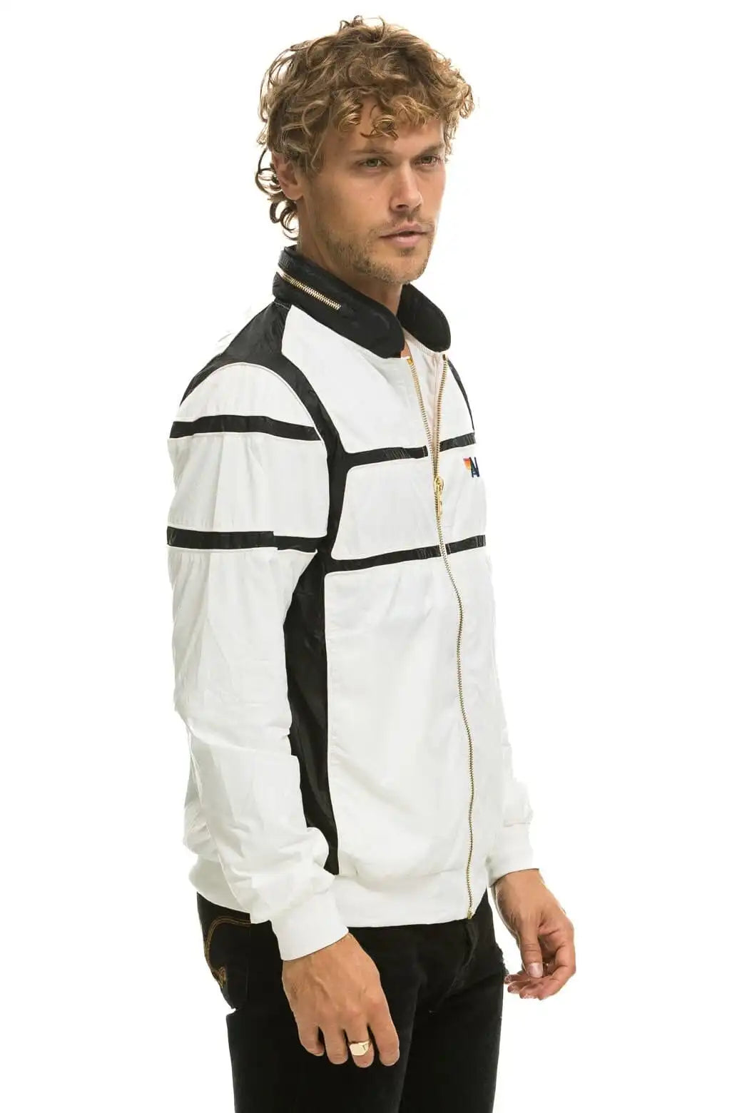 aviatornationhoodie.it.com
