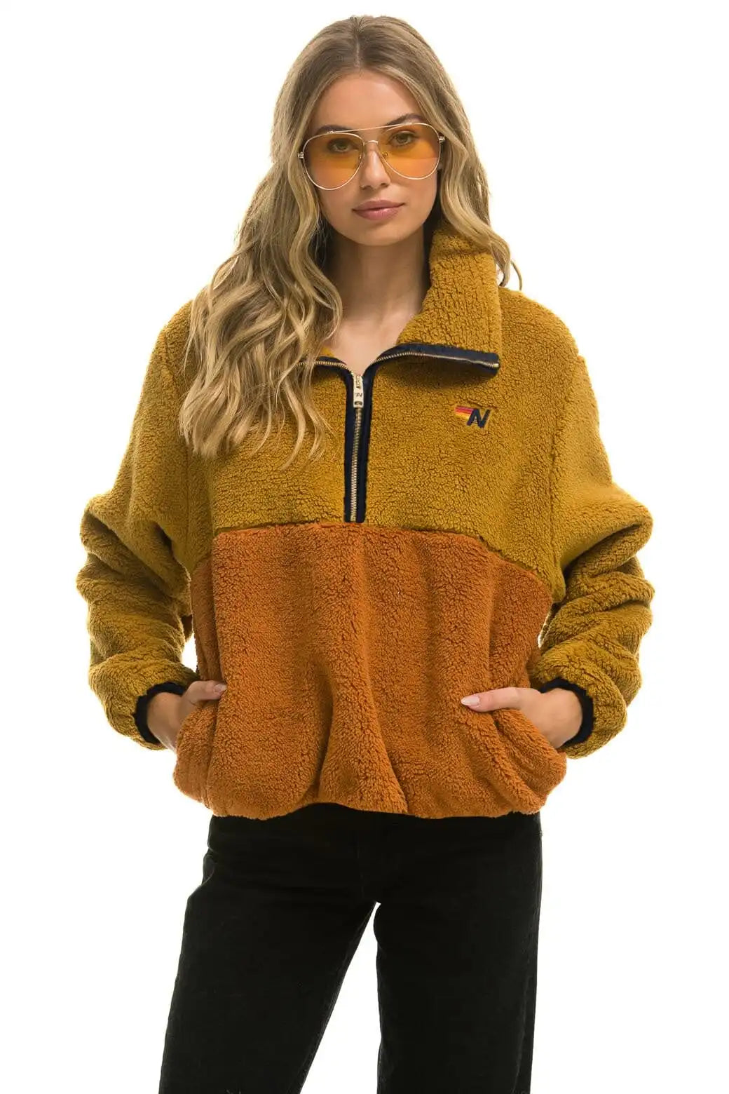aviatornationhoodie.it.com