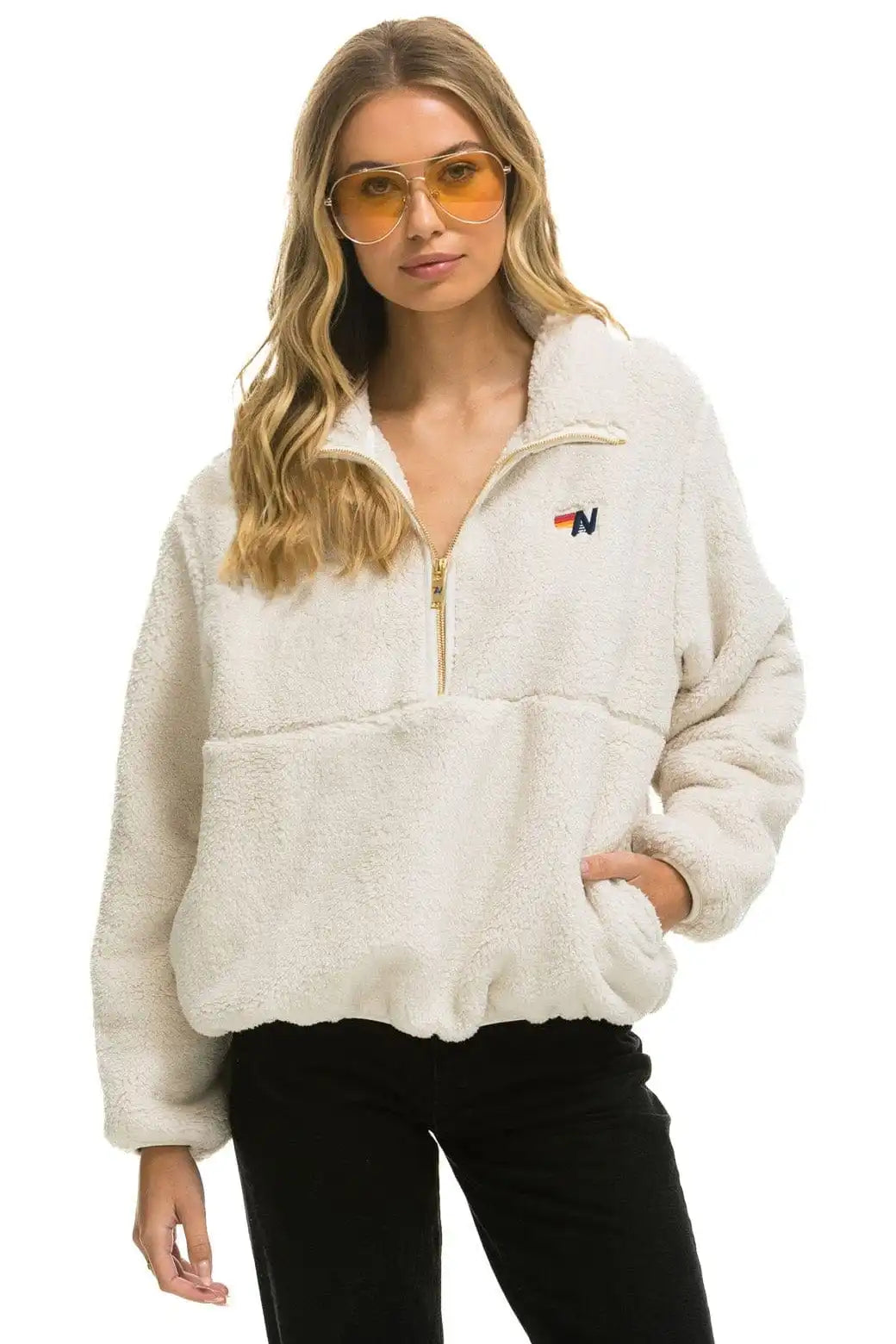 aviatornationhoodie.it.com