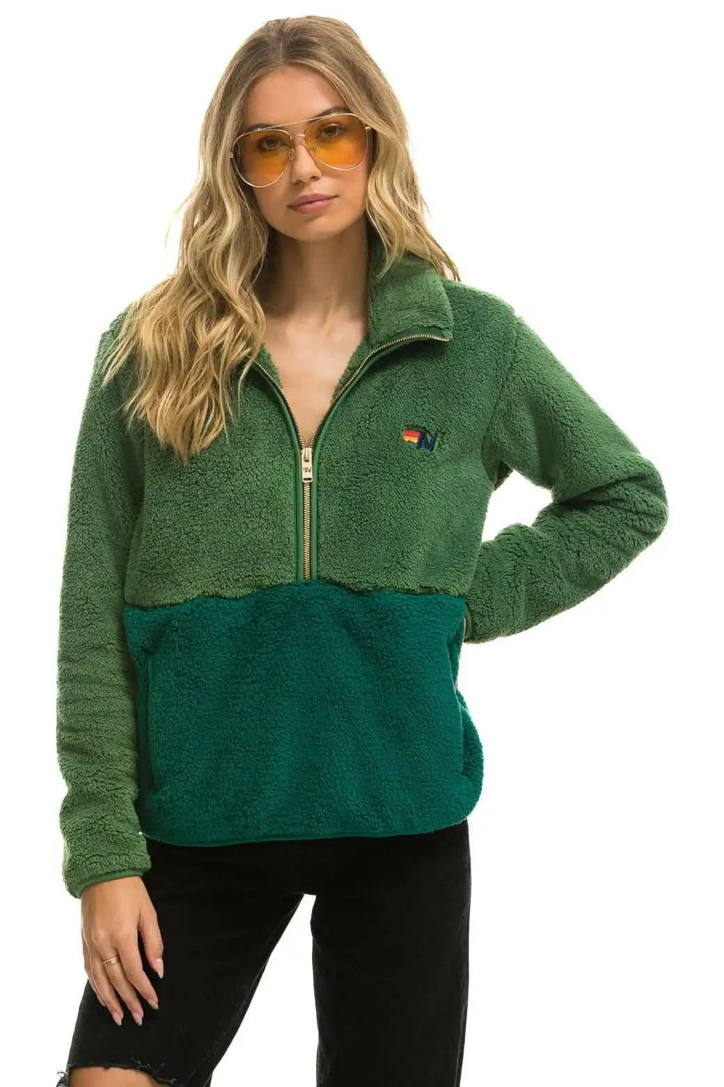 aviatornationhoodie.it.com