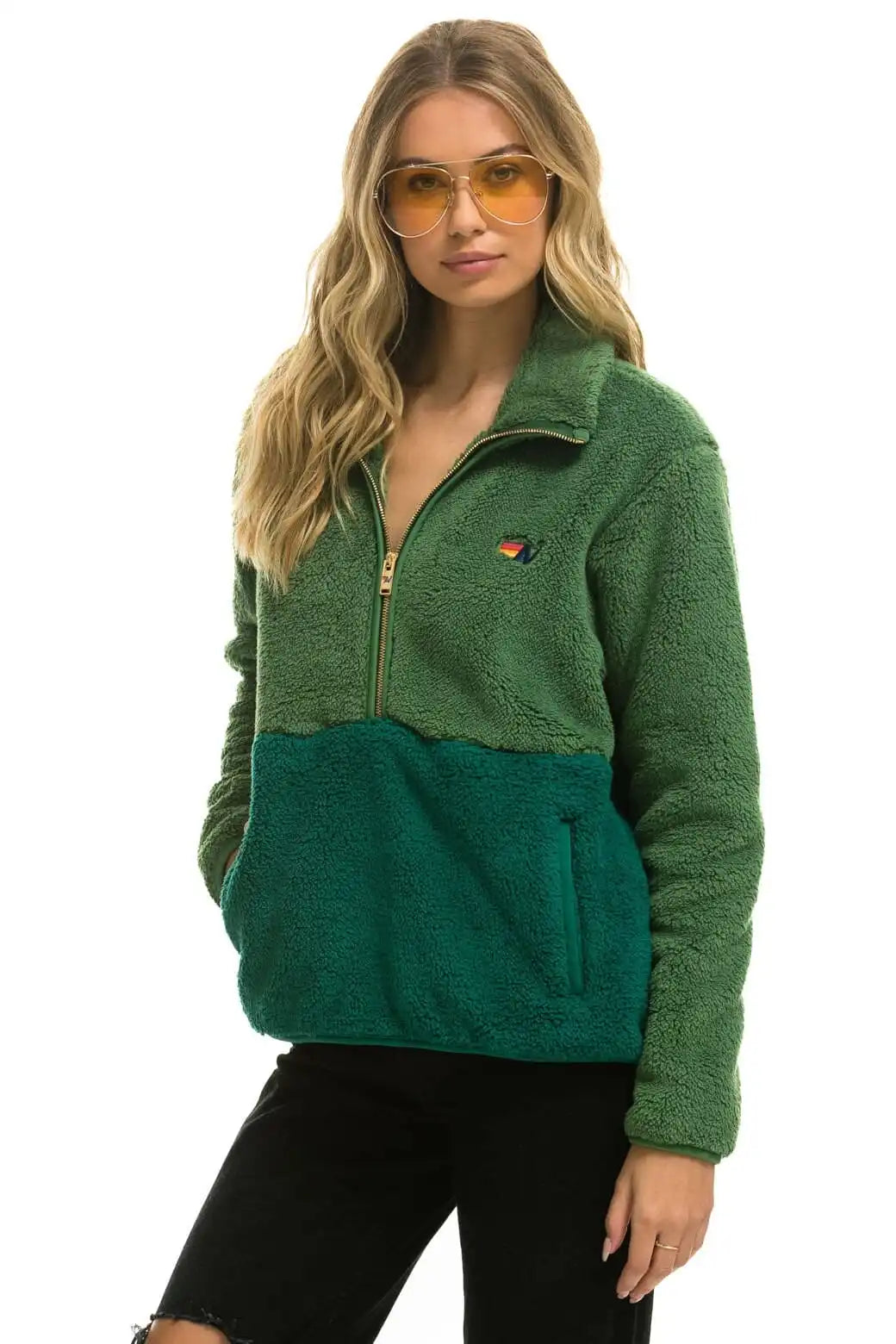 aviatornationhoodie.it.com
